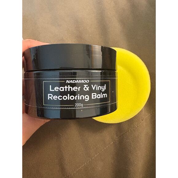 NADAMOO Dark Brown Leather Recoloring Balm with Mink Oil Leather Conditioner - Picture 4 of 7